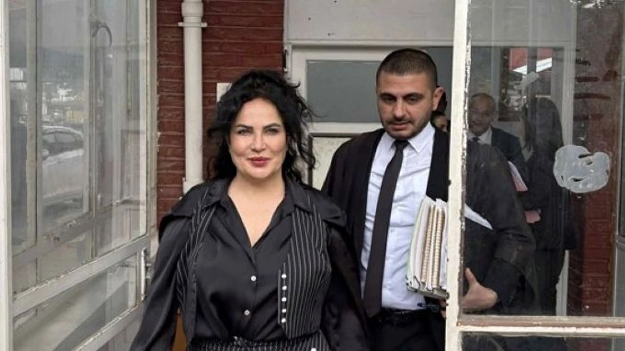 “Sahte diploma” davası: Fatma Ünal ilk kez Lefkoşa Ağır Ceza Mahkemesi’ne çıkarıldı