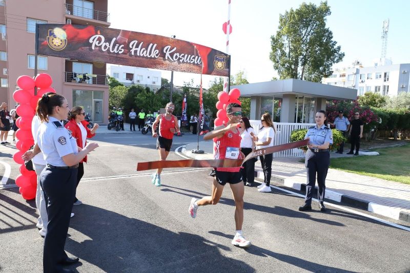 Dördüncü Geleneksel Polis Halk Koşusu yapıldı