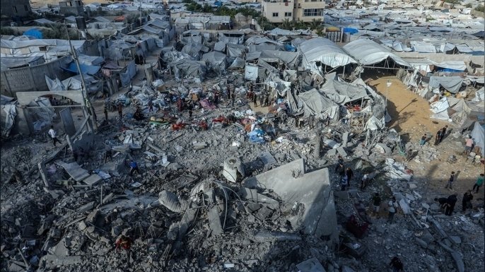 İsrail'in Gazze'ye düzenlediği saldırılarda son 24 saatte 10 Filistinli hayatını kaybetti
