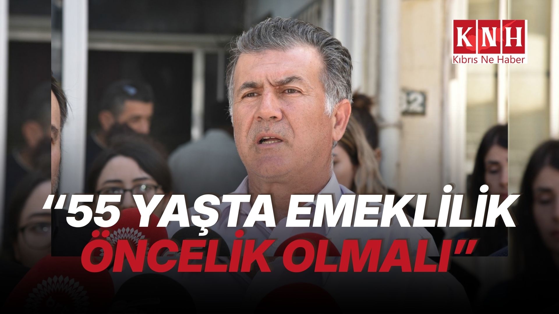 Hür-İş, siyasi partilere Sosyal Sigortalar'da emeklilik düzenlemesi için çağrı yaptı