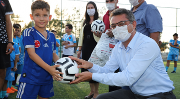 “Kaynakları Gençlere Kanalize Etmeliyiz”