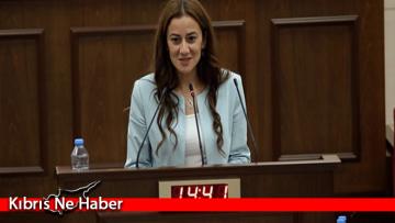 “Sorumsuzluğu sadece kendisini etkiliyorsa komik, tüm halkı etkiliyorsa trajiktir!”