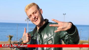 Mesut Özil’e benzeyen genç, sosyal medyada gündem oldu!