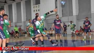 Kupa sahiplerini buluyor