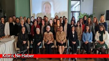 İş Kadınları Derneği, ‘Kadının ekonomideki rolü nasıl güçlenir?’ çalıştayı düzenledi