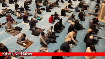 Dünyada iki yılın ardından ilk teravih heyecanı yaşandı