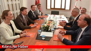 Colin Stewart ve heyeti Ulusal Birlik Partisini (UBP) ziyaret etti