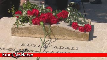 Gazeteci-yazar Kutlu Adalı, Mezarı Başında Anıldı