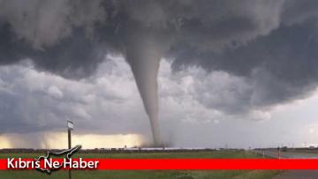 Larnaka’da meydana gelen hortum maddi zarara neden oldu