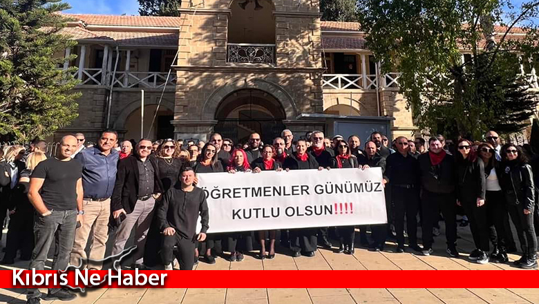 Polisi darp iddiasıyla yargılanan 22 öğretmenin davası 15 Aralık’a ertelendi