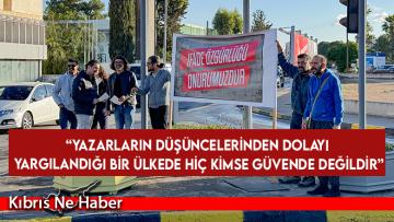 Bağımsızlık Yolu, “İfade Özgürlüğü Onurumuzdur” pankartı açarak, bildiri dağıttı