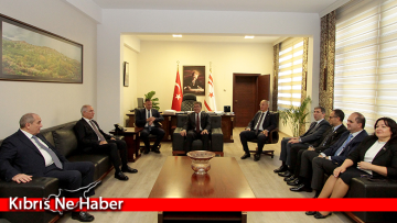 Başbakan Üstel, AK Parti ve Yeni Azerbaycan Partisi heyetlerini kabul etti