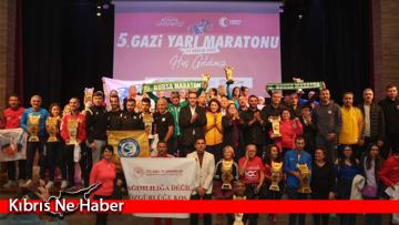 Atletlerimiz Gaziantep’te kürsüde