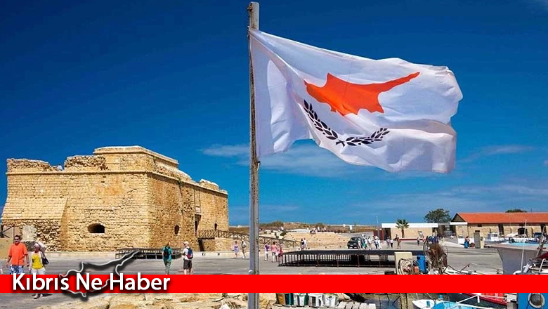 Güney Kıbrıs’ta yılın ilk çeyreğinde 450 bin ile turist rekoru!