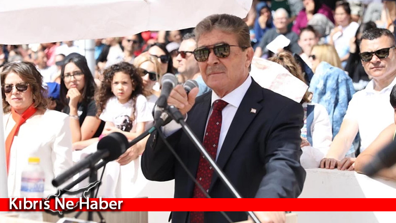 Üstel: Kıbrıs Türk halkı ve gençleri, bundan sonra da Atatürk’ün yolunda ilerlemeye devam edecek