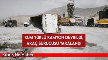 Girne -Değirmenlik dağ yolunda kamyon devrildi, sürücü yaralandı
