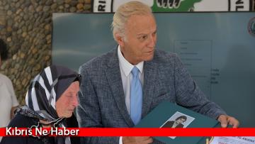 Yeşilçam’ın ünlü oyuncusu Ediz Hun, şehit yakınları ve gazilerle ile bir araya geldi