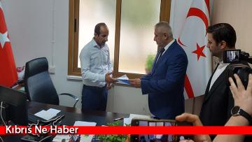 Taçoy, oy kullanacak üye listesine yönelik itiraz dilekçesini UBP’ye sundu