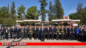 Lefkoşa’da Atatürk Anıtı’nda tören düzenlendi