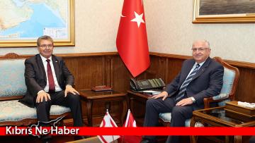 Başbakan Üstel, TC Milli Savunma Bakanı Yaşar Güler’le bir araya geldi