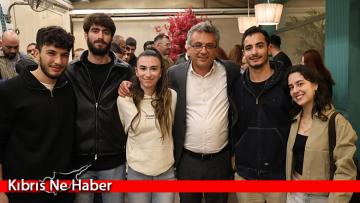 Erhürman, Kıbrıs Türk Öğrenciler Birliği ile Ankara’da buluştu