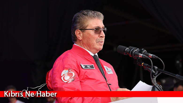 Başbakan Üstel, TEKNOFEST KKTC’de gençlere seslendi:“Asla vazgeçmeyin, bilgiye ve bilime sarılın