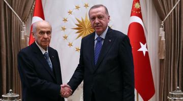 Erdoğan, Bahçeli ile telefonda görüştü