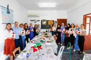 Sibel Tatar, Paşaköy ve Yiğitler’de kadın kurslarına katılan kadınlarla buluştu