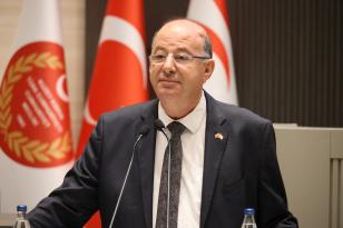 Dinçyürek: “Ülkede “ilaç krizi var” algısı yaratıldı”