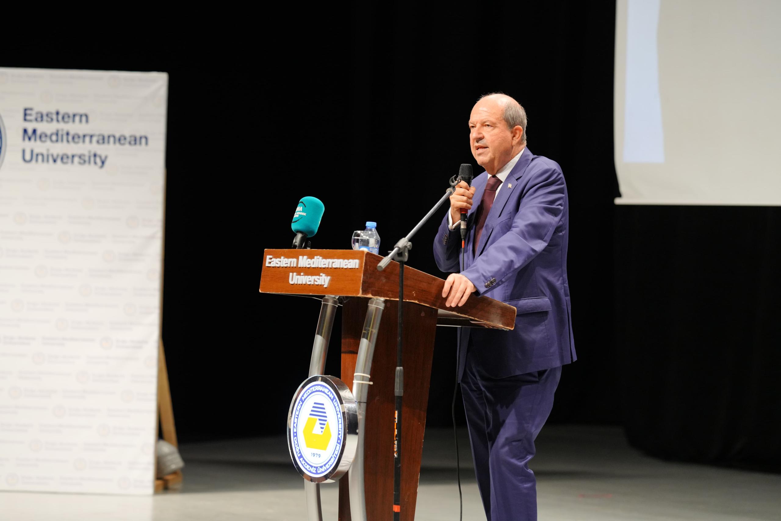 Cumhurbaşkanı Tatar: “Rum tarafıyla görüşmekten değil, federasyondan vazgeçtik”