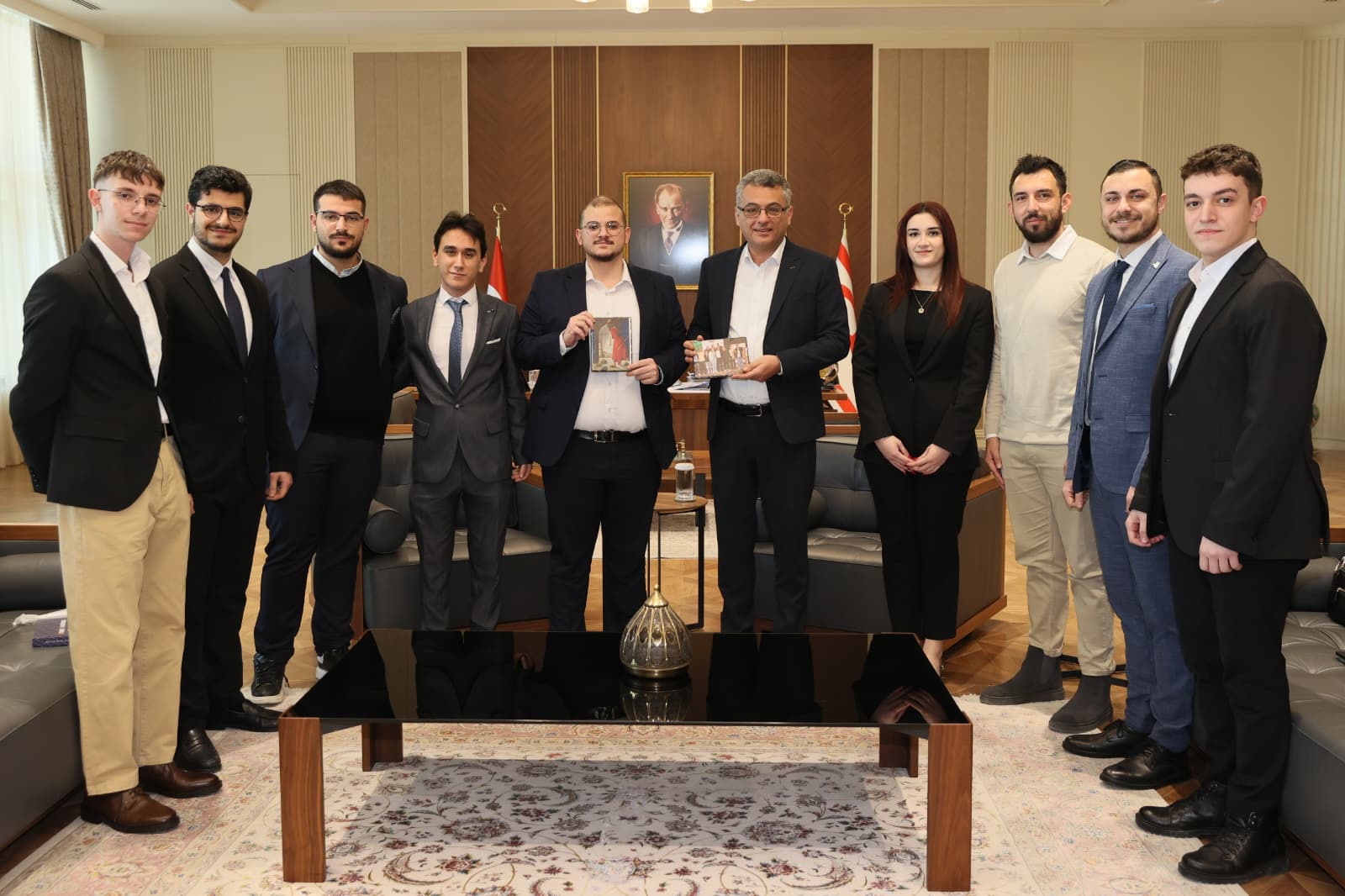 Cumhurbaşkanı Tufan Erhürman, Liberal Demokrasi Hareketi heyetini kabul etti