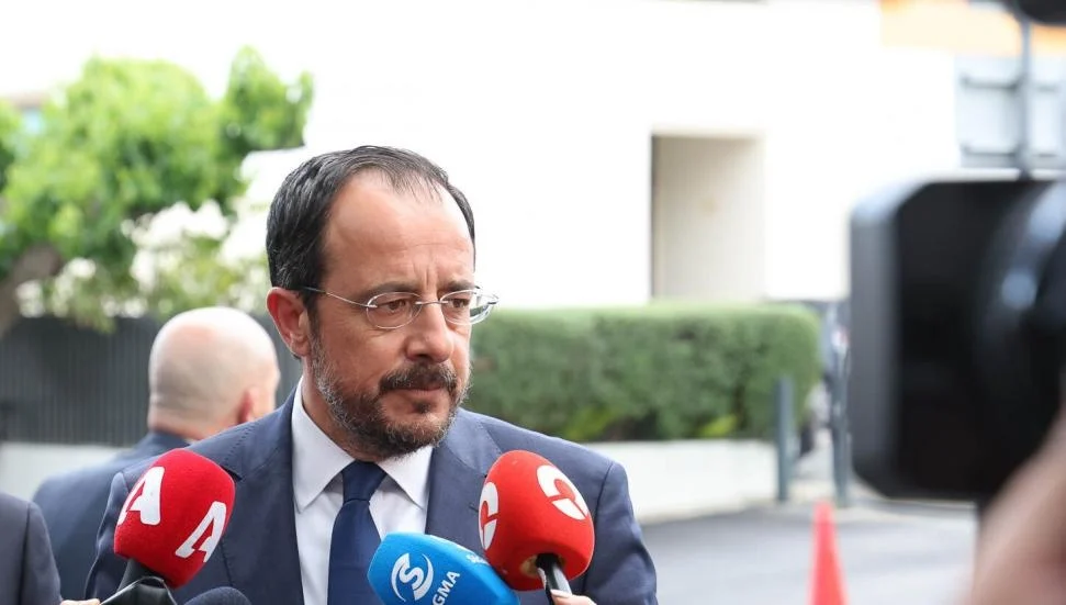 Hristodulidis’ten Türkiye’nin KKTC’ye gönderdiği savaş uçakları konusunda açıklama